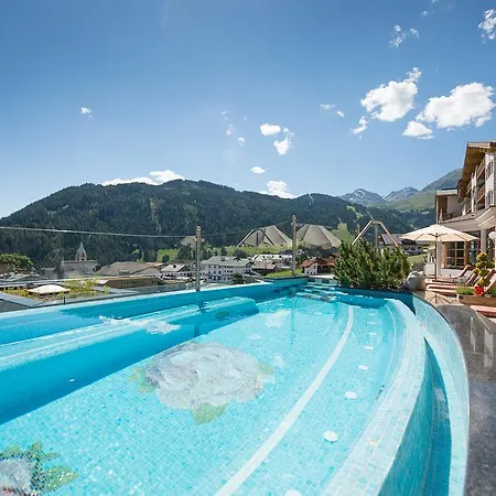 Wellnesshotel Cervosa 5*