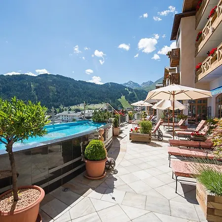 Wellnesshotel Cervosa Hotell 5*