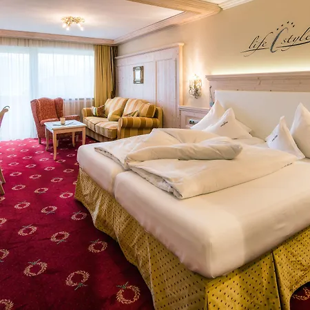 Wellnesshotel Cervosa Hotell Serfaus