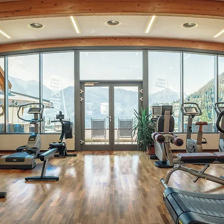 Wellnesshotel Cervosa Hotell 5*