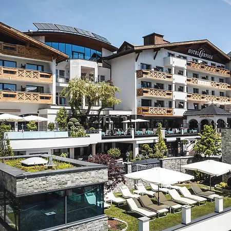 Hotell Wellnesshotel Cervosa 5*