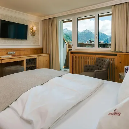 Wellnesshotel Cervosa Hotell 5*