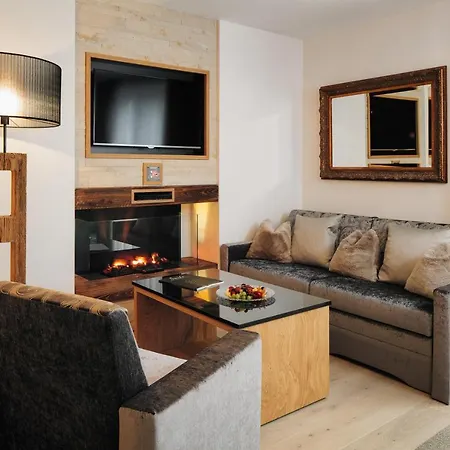 Wellnesshotel Cervosa Hotell
