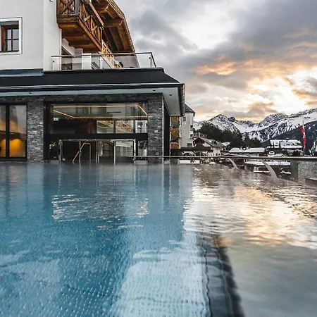 Hotel Wellnesshotel Cervosa Serfaus