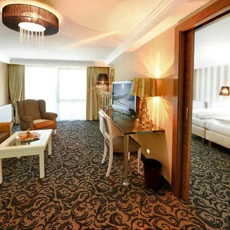 Wellnesshotel Cervosa 5*