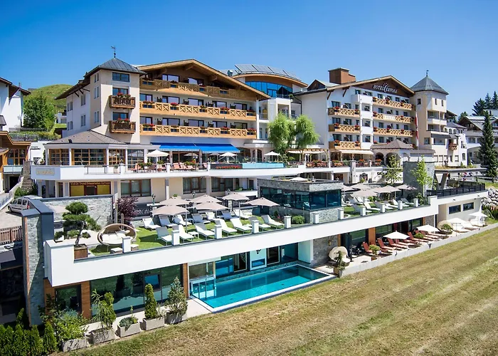 Wellnesshotel Cervosa فندق