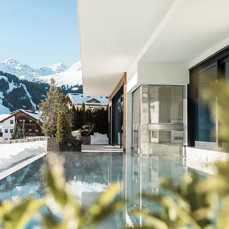 Wellnesshotel Cervosa 5* Serfaus