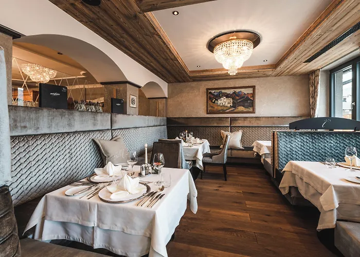 Hotel Wellnesshotel Cervosa 5*